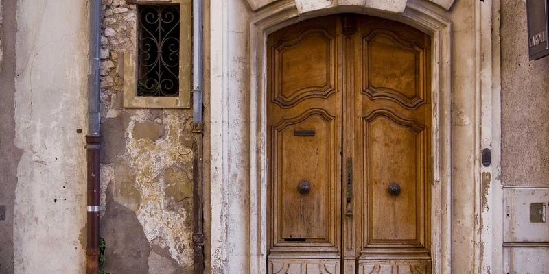 提升观赛体验：从高尔夫服装装备到现场互动，打造完美赛事日