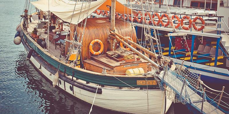 高尔夫杯90:如何通过专业配件与球杆选择,提升你的球场表现